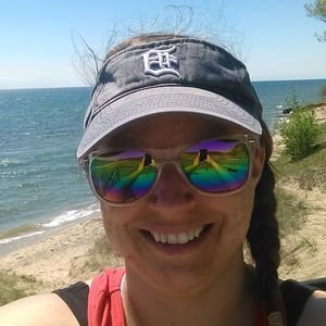 Meet your Posher, Amy